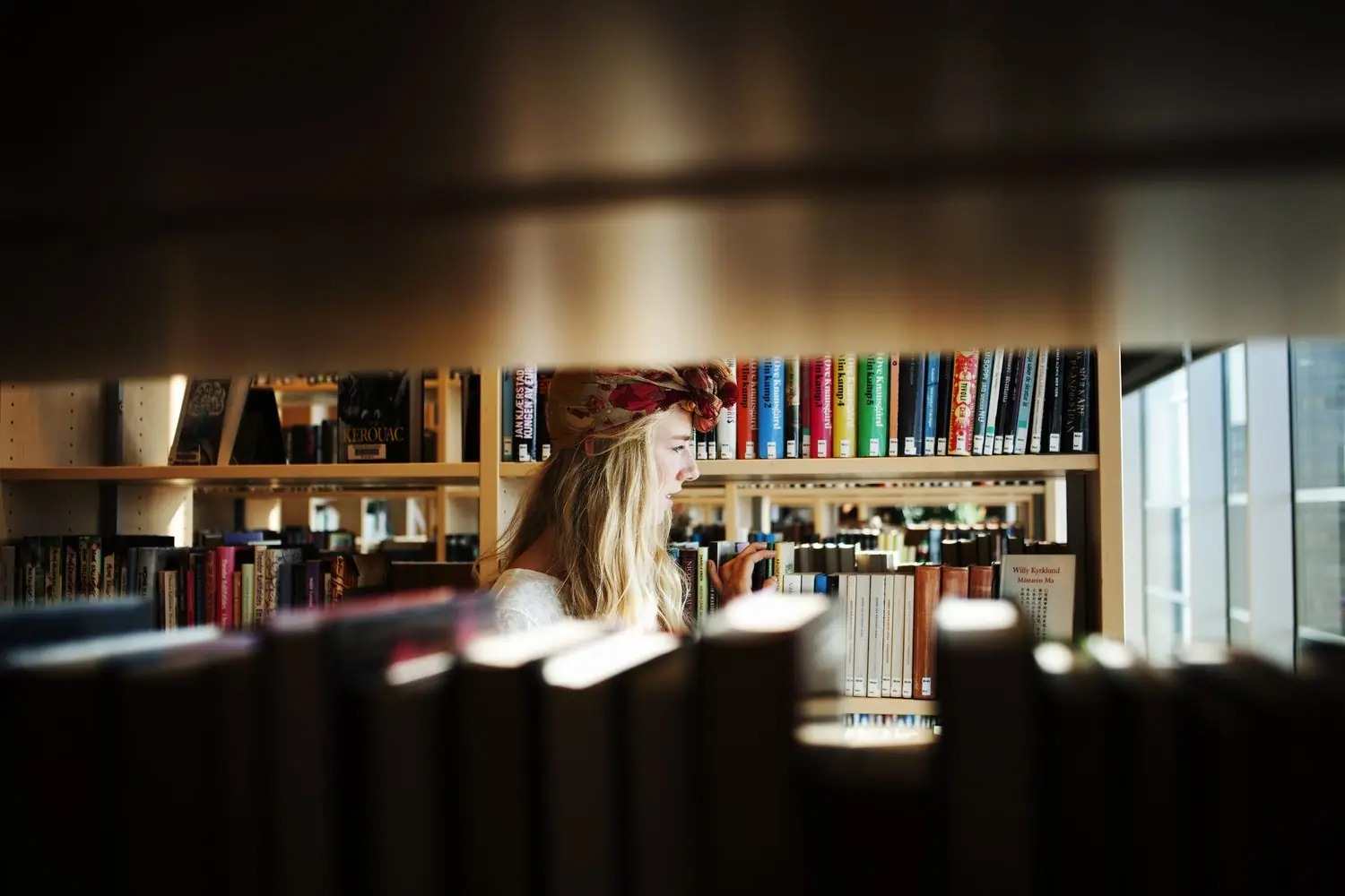 Budget-friendly sposoby na rozbudowę domowej biblioteki