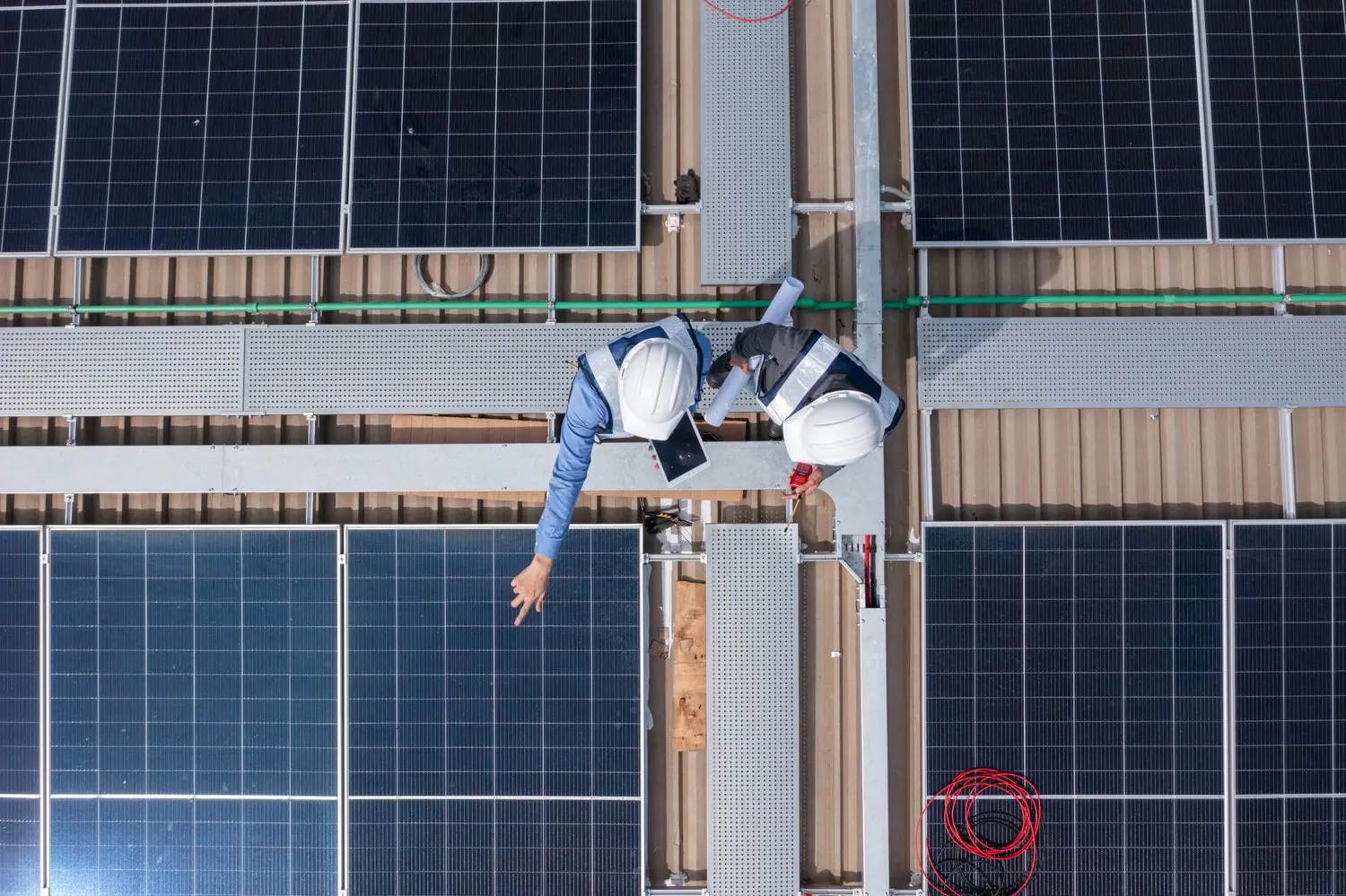 Domowa elektrownia słoneczna - planowanie i instalacja paneli fotowoltaicznych